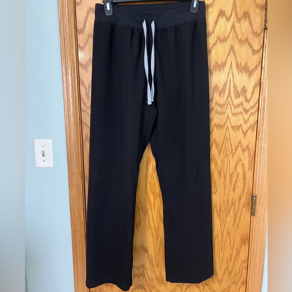 Figs Livingston Black LT
